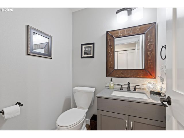 6564 ARTEMIS Ln, West Linn, OR 97068