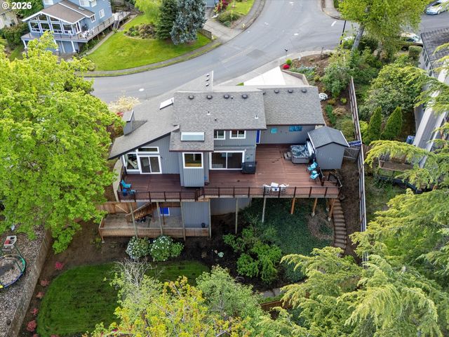 6564 ARTEMIS Ln, West Linn, OR 97068