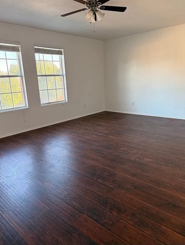 901 Mill Branch Drive, Garland, TX 75040