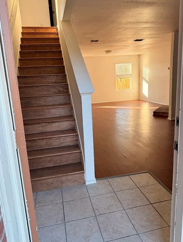 901 Mill Branch Drive, Garland, TX 75040