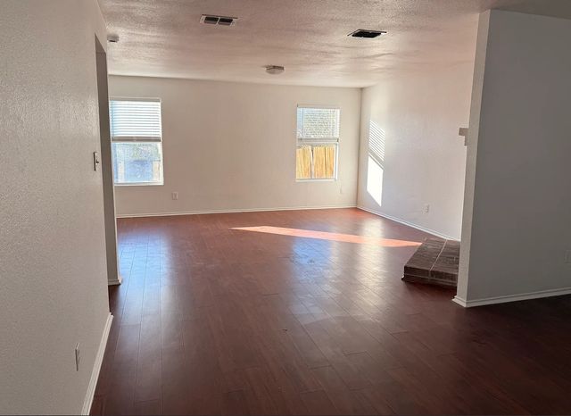 901 Mill Branch Drive, Garland, TX 75040