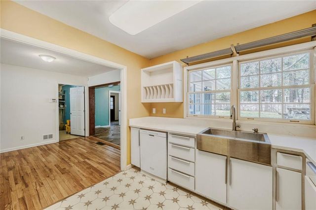 2754 Esquire Way, Tucker, GA 30084