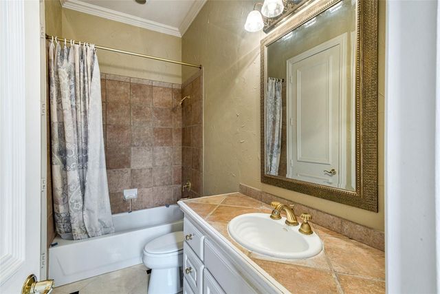 5933 King William Drive, Plano, TX 75093