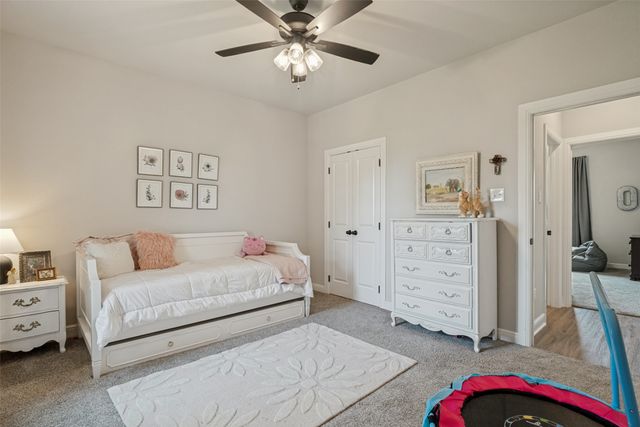 409 Oak Meadow Lane, Weatherford, TX 76085