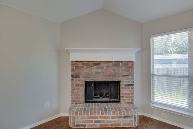 504 Ammonite Court, Arlington, TX 76002