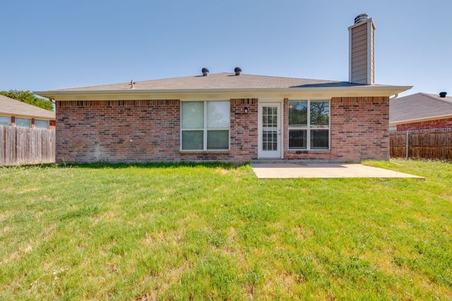 504 Ammonite Court, Arlington, TX 76002