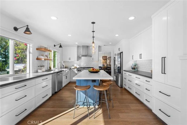 25176 Bentwood, Laguna Niguel, CA 92677