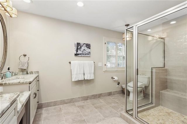 6905 Overhill Road, Mission Hills, KS 66208