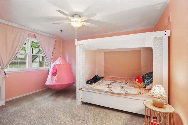 6905 Overhill Road, Mission Hills, KS 66208