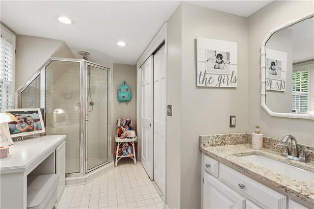 6905 Overhill Road, Mission Hills, KS 66208