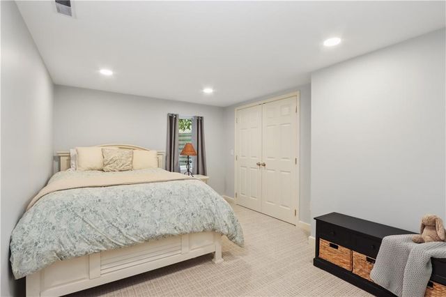 6905 Overhill Road, Mission Hills, KS 66208
