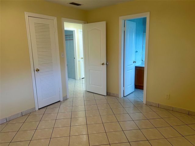 6730 NW 9th Street, Margate, FL 33063