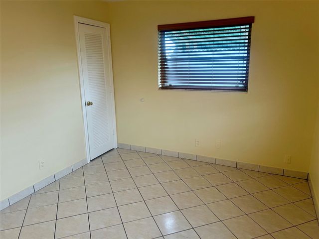 6730 NW 9th Street, Margate, FL 33063