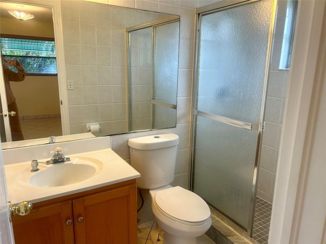 6730 NW 9th Street, Margate, FL 33063