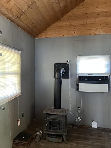 4668 County Road Ww-D, Summersville, MO 65571