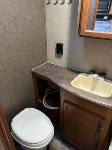 4668 County Road Ww-D, Summersville, MO 65571