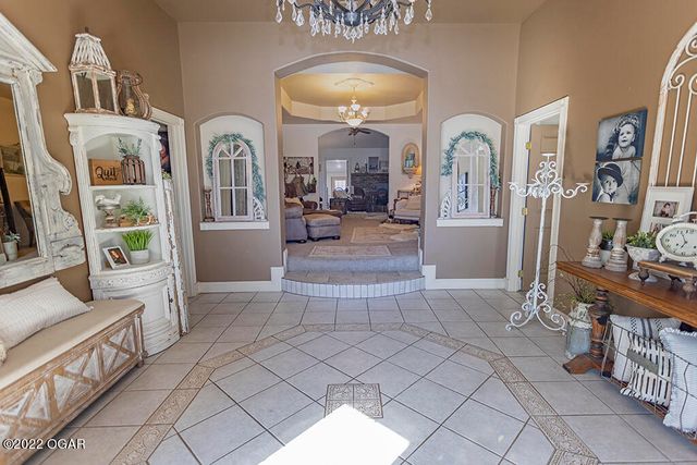 2953 Rowan Drive, Seneca, MO 64865