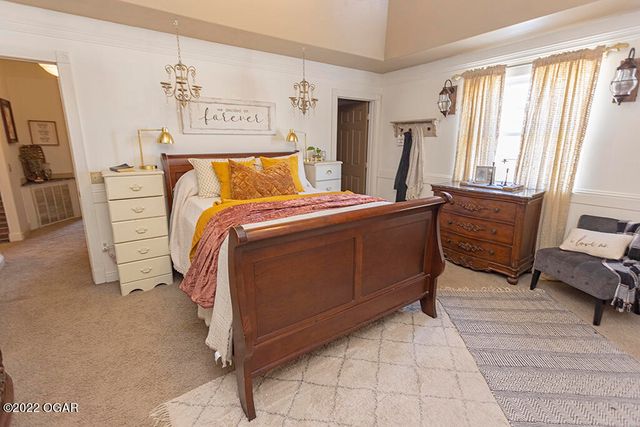 2953 Rowan Drive, Seneca, MO 64865