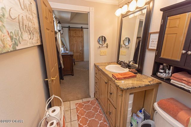 2953 Rowan Drive, Seneca, MO 64865