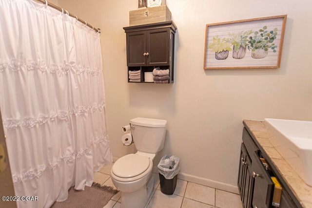 2953 Rowan Drive, Seneca, MO 64865