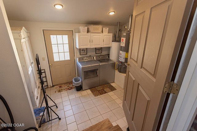 2953 Rowan Drive, Seneca, MO 64865