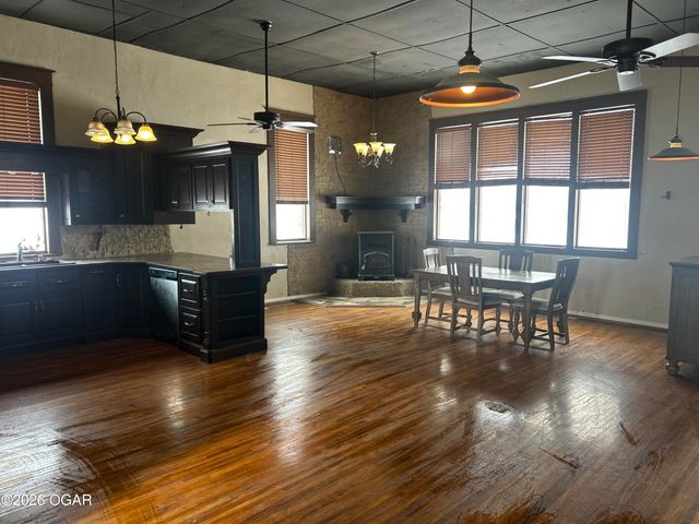 2953 Rowan Drive, Seneca, MO 64865