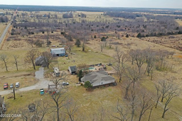 2953 Rowan Drive, Seneca, MO 64865