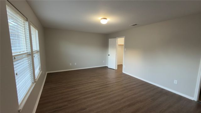 8808 Irish Bend Drive, Fort Worth, TX 76123