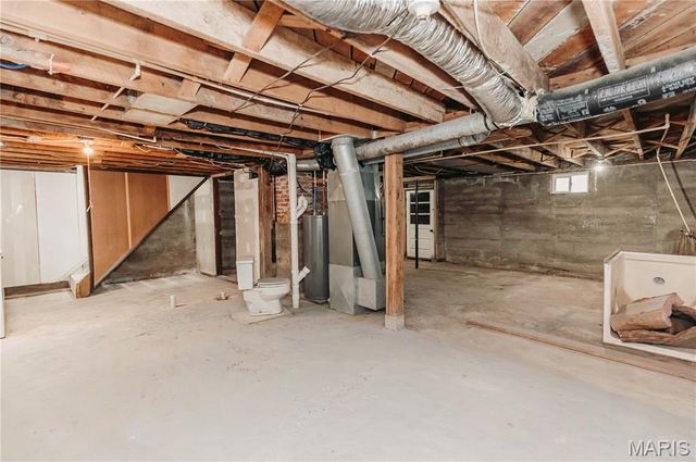 302 3rd Street, Dixon, MO 65459