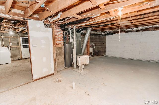 302 3rd Street, Dixon, MO 65459