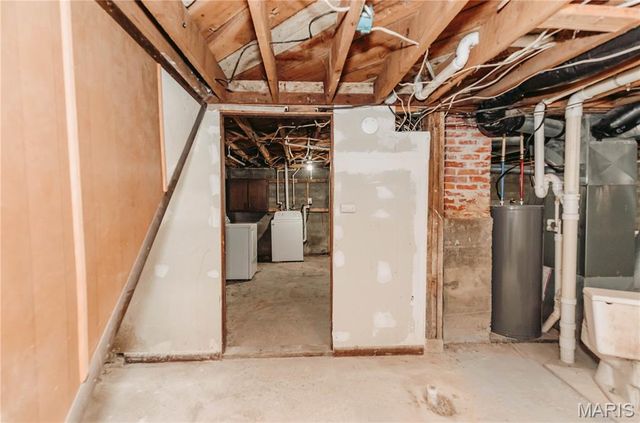 302 3rd Street, Dixon, MO 65459