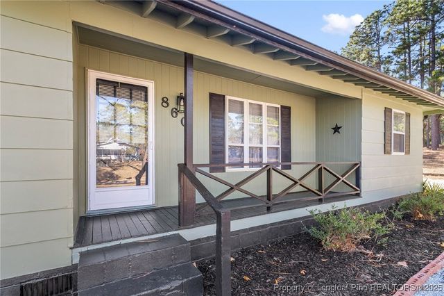 860 S Carlisle Street, Southern Pines, NC 28387