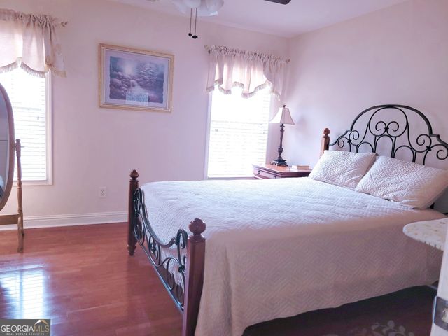 221 Langshire Drive, Mcdonough, GA 30253