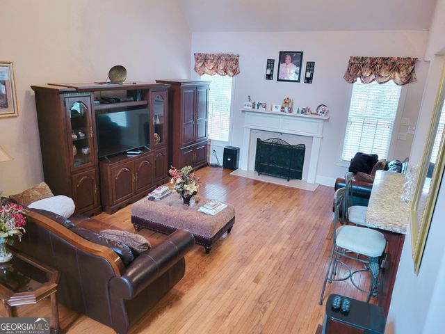 221 Langshire Drive, Mcdonough, GA 30253