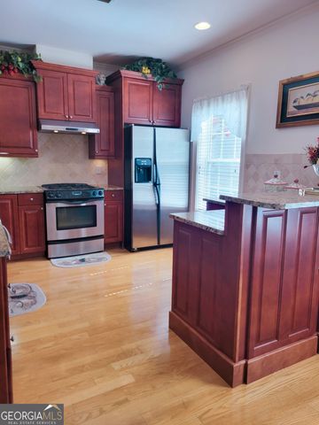 221 Langshire Drive, Mcdonough, GA 30253