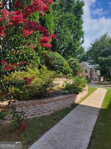 221 Langshire Drive, Mcdonough, GA 30253