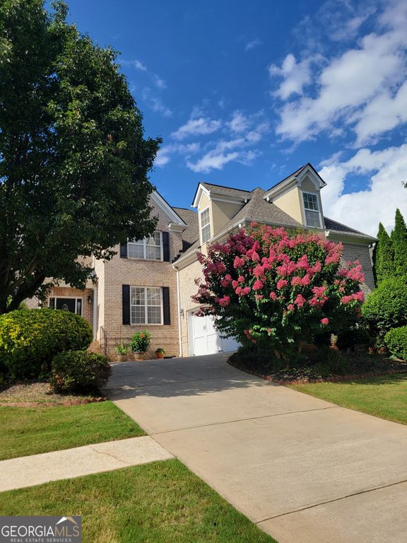 221 Langshire Drive, Mcdonough, GA 30253