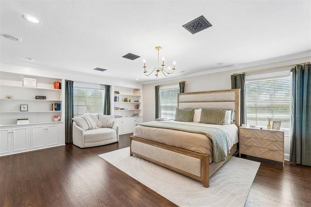 1609 Elmhurst Avenue, Nichols Hills, OK 73120