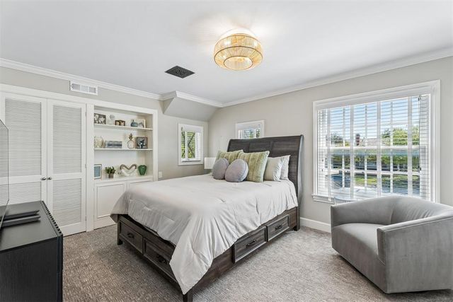 1609 Elmhurst Avenue, Nichols Hills, OK 73120