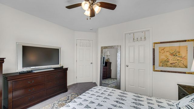 11175 Vermont Circle, Crown Point, IN 46307