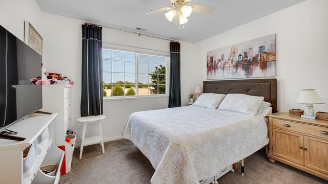 11175 Vermont Circle, Crown Point, IN 46307