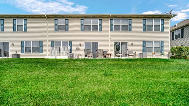 11175 Vermont Circle, Crown Point, IN 46307