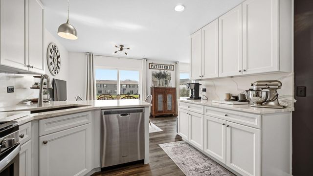 11175 Vermont Circle, Crown Point, IN 46307
