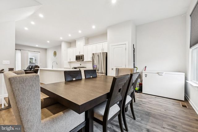 1697 BEECH LEAF ST, Dumfries, VA 22026