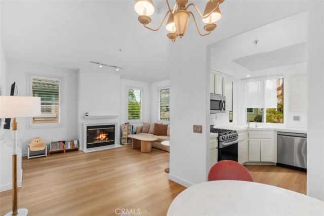 1100 Solvay Aisle, Irvine, CA 92606