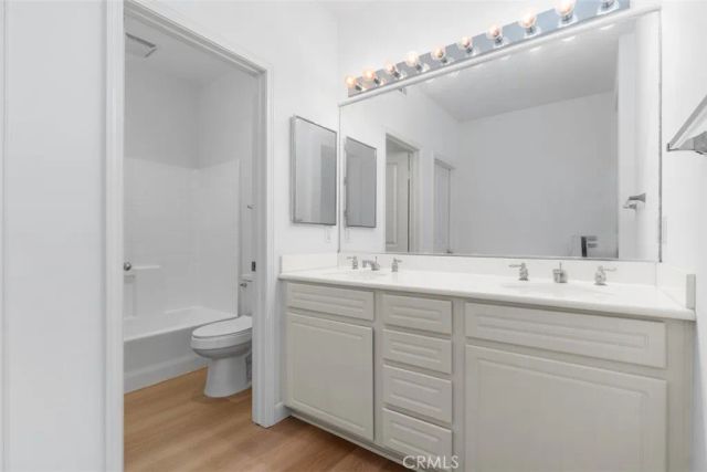 1100 Solvay Aisle, Irvine, CA 92606