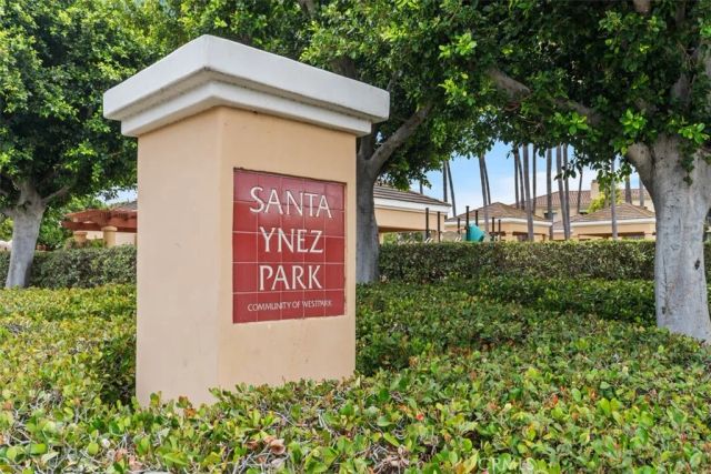 1100 Solvay Aisle, Irvine, CA 92606