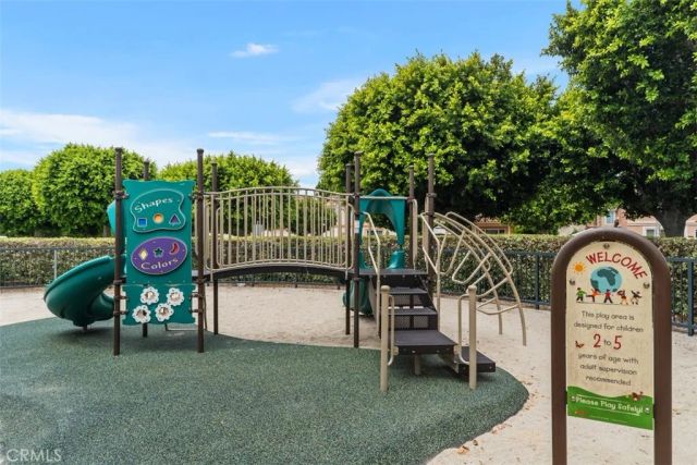 1100 Solvay Aisle, Irvine, CA 92606