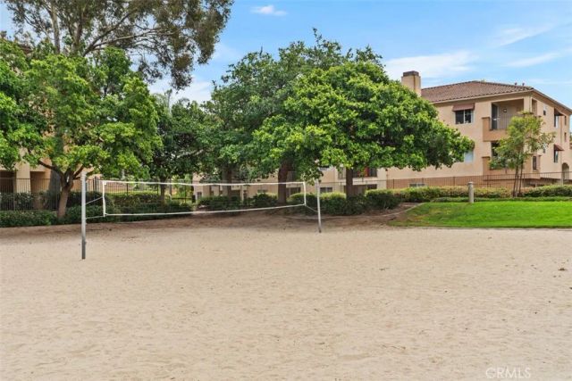 1100 Solvay Aisle, Irvine, CA 92606