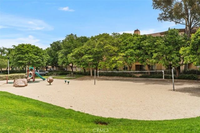1100 Solvay Aisle, Irvine, CA 92606